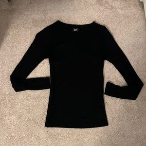 Gap black long sleeve Modern Tee